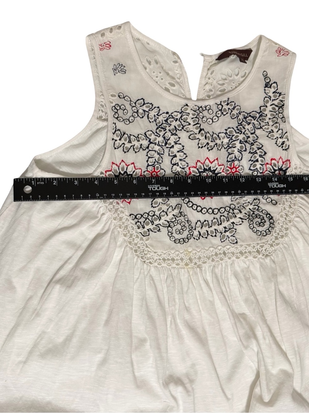 Ranna Gill White Sleeveless Tank with Navy and Red Embroidery - Picture 5 of 6